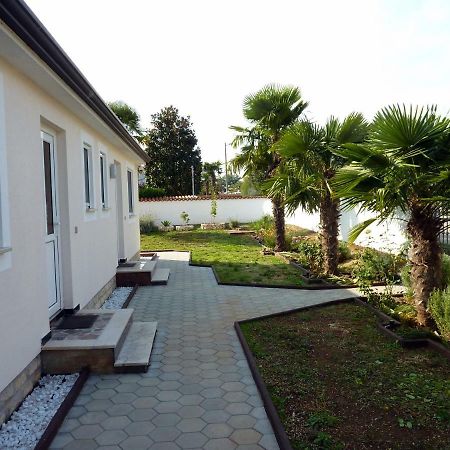 Villa Palme à Poreč Extérieur photo